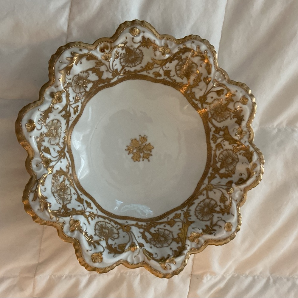 ANTIQUE  Gold and White Nippon PORCELAIN BOWEL